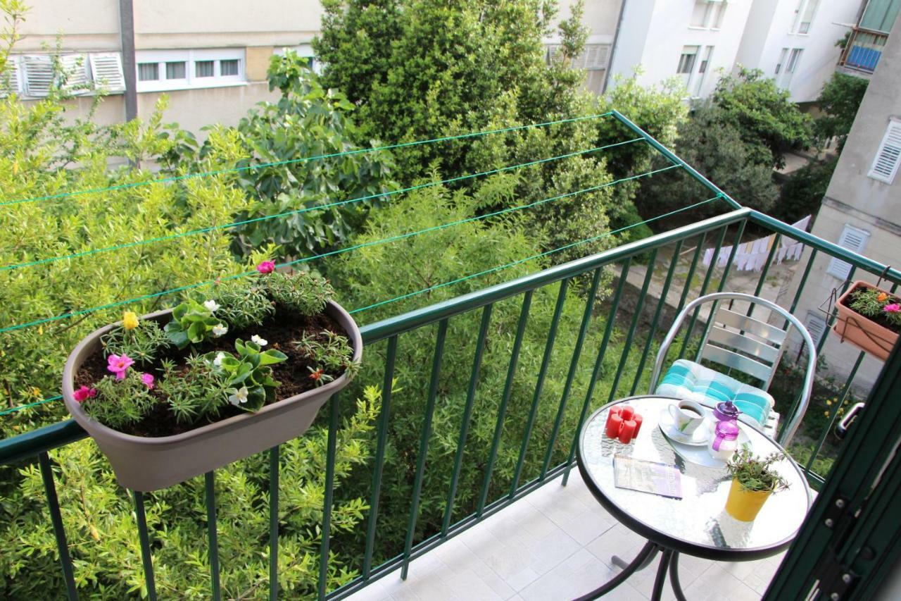 Apartment Simone Split Exteriör bild